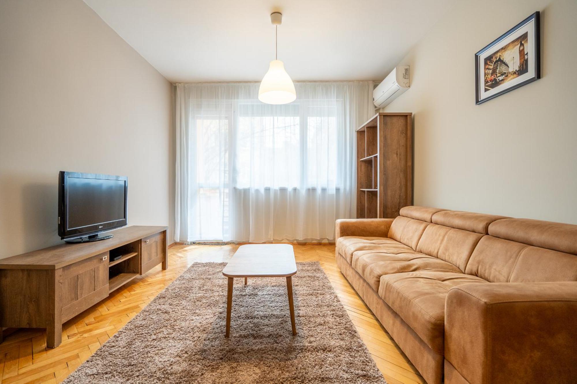 Apartament Pirotska 2-bedroom 100m2 In Center *