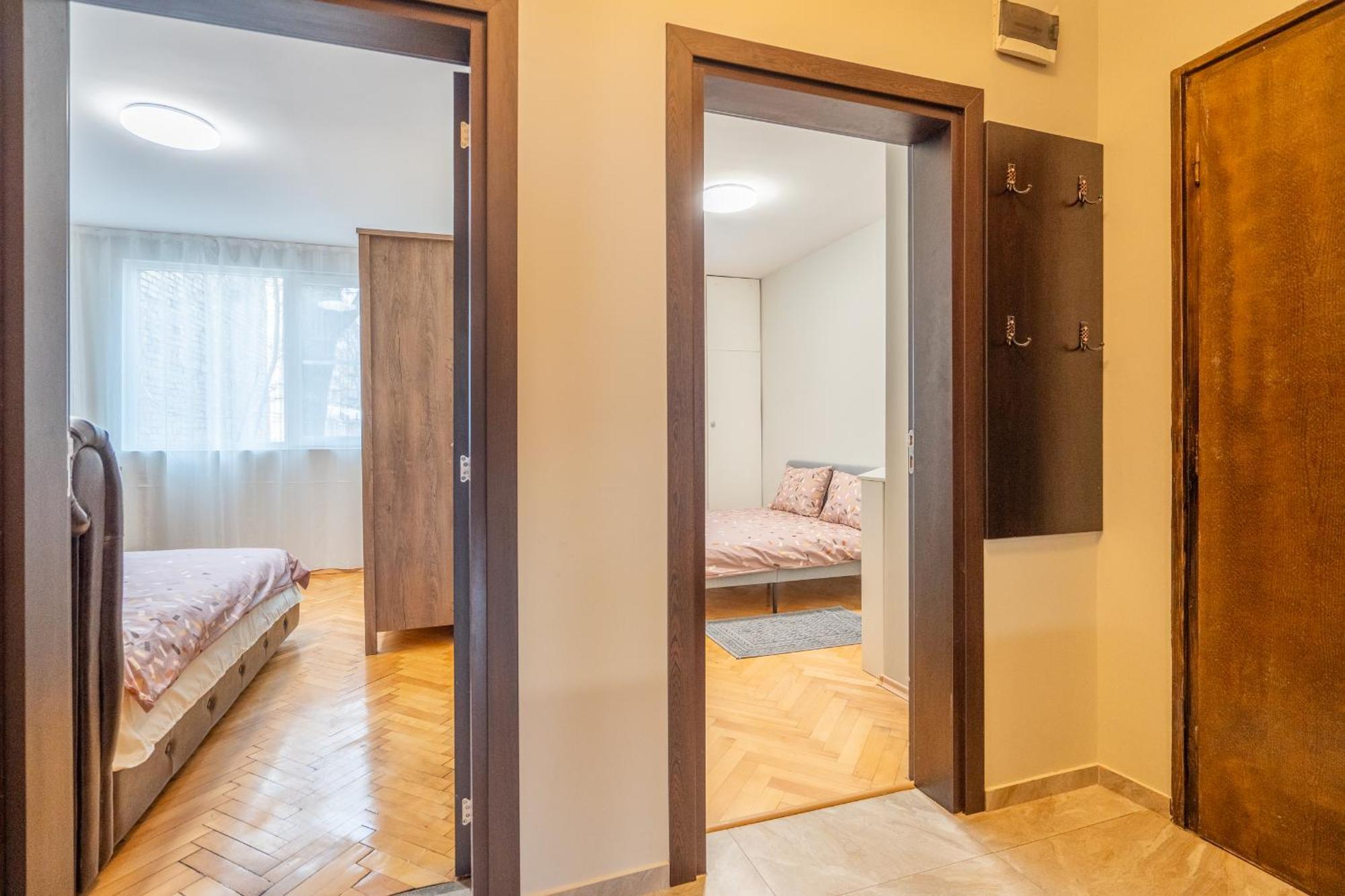 Apartament Pirotska 2-bedroom 100m2 In Center Sofia